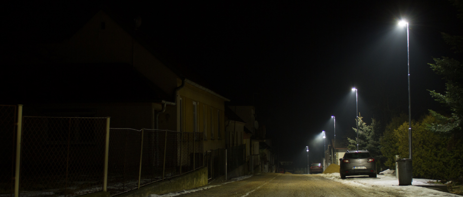 Obec Kravsko se rozhodla pro nová LED svítidla | 21W stačí tam, kde byl předtím potřeba příkon okolo 90W